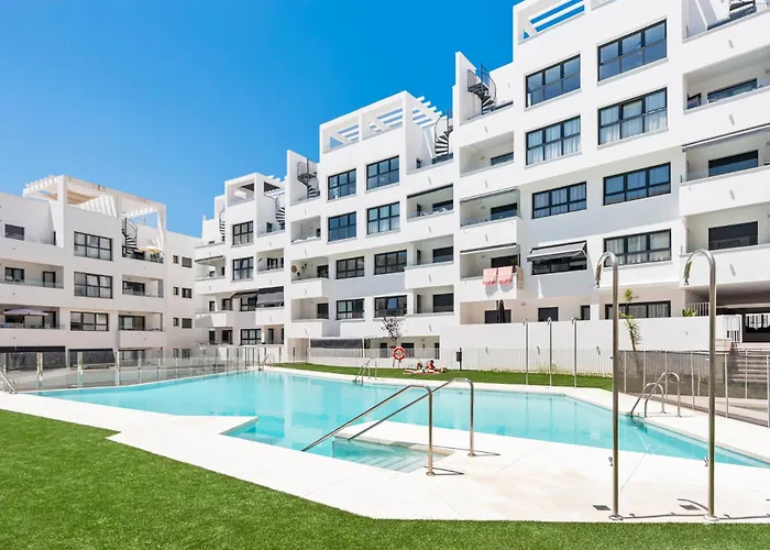 Апартаменти Beautiful 2-bedroom Near Center And *