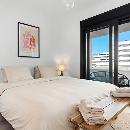 Apartmán Beautiful 2-bedroom Near Center And Estepona