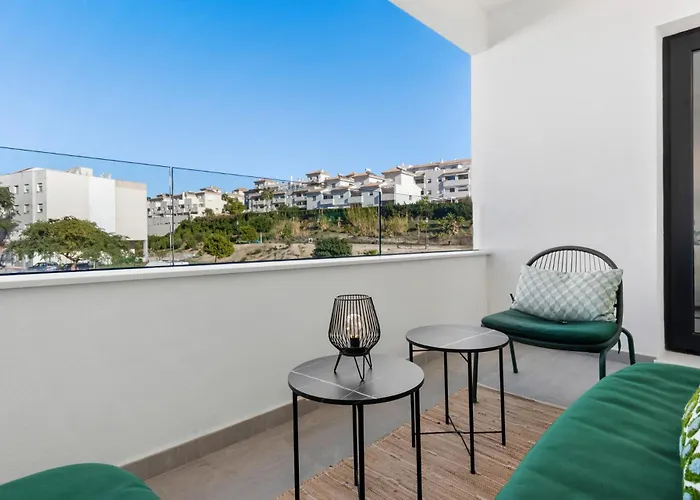 Beautiful 2-bedroom Near Center And Appartement